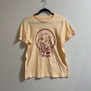 Wrangler Graphic T-Shirt in Peach